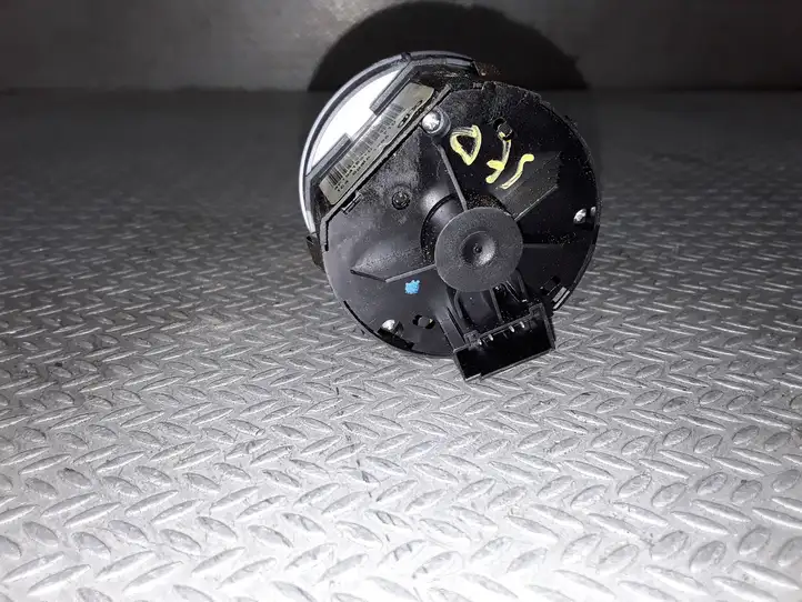 Audi A6 S6 C6 4F (2004 - 2008) 4F1941531D Включатель фонарей — фото 3