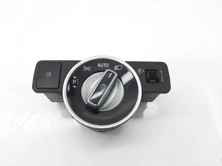 Mercedes-Benz C W204 (2007 - 2014) A2129050651 Включатель фонарей — фото 1
