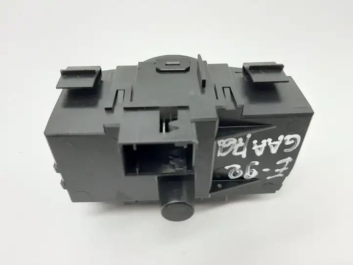 BMW 3 E92 E93 (2005 - 2014) 6932798 Включатель фонарей — фото 4