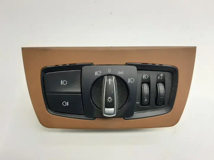 BMW 3 F30 F35 F31 (2012 - 2018) 926530502 Включатель фонарей — фото 1