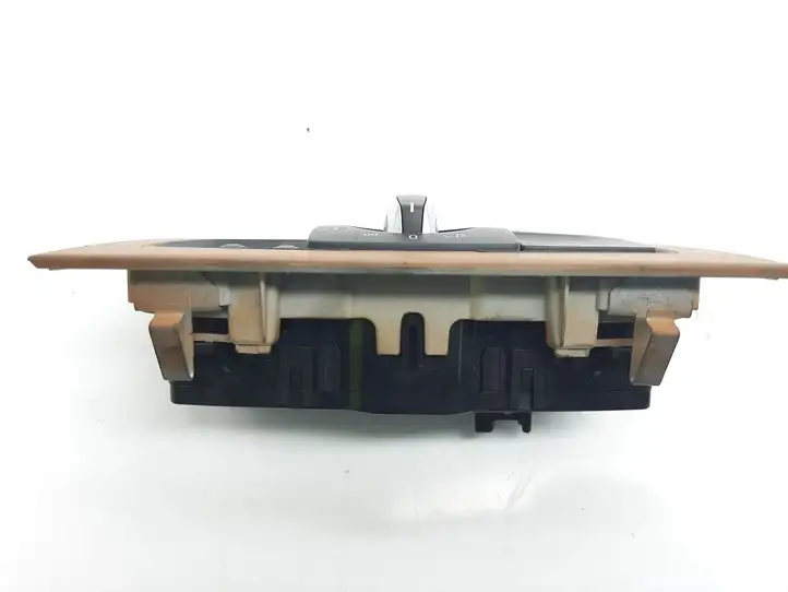 BMW 3 F30 F35 F31 (2012 - 2018) 926530502 Включатель фонарей — фото 5