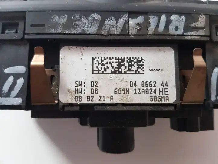 Land Rover Freelander 2 - LR2 (2010 - 2012) 6G9N13A024HE Включатель фонарей — фото 2
