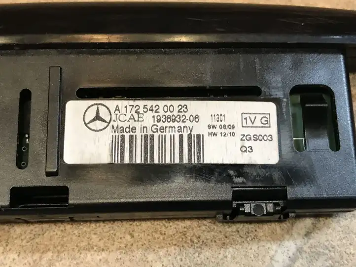 Mercedes-Benz C W204 (2007 - 2014) A1725420023 Экран парктроника PDC — фото 6