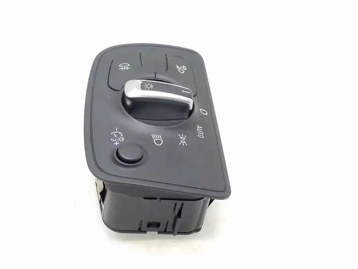 Audi A6 C7 (2011 - 2014) 4G0941531E Включатель фонарей — фото 6