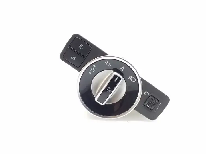 Mercedes-Benz C W204 (2007 - 2014) A2049058002 Включатель фонарей — фото 1