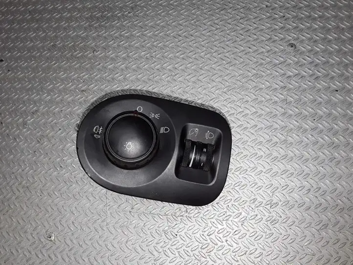 Seat Toledo III (5P) (2004 - 2009) 5P1941431BR Включатель фонарей — фото 1