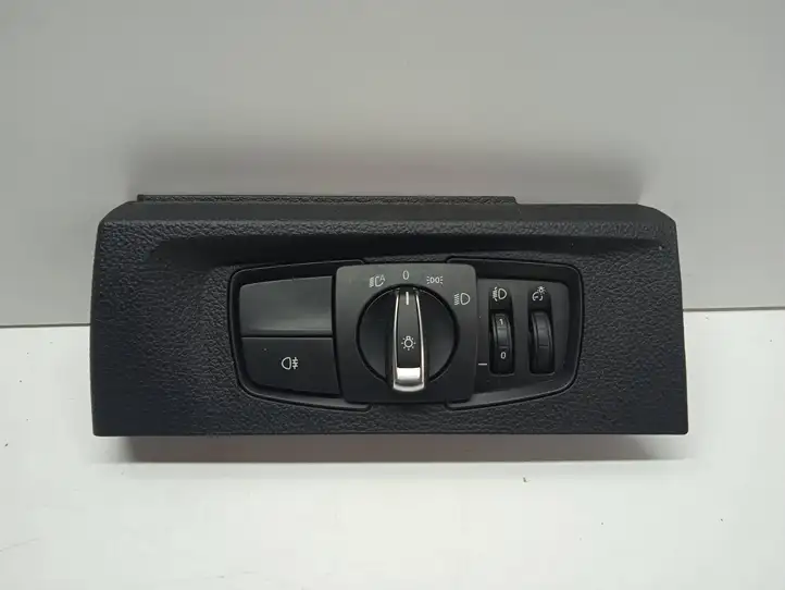 BMW 1 F20 F21 (2011 - 2019) 549648905 Включатель фонарей — фото 3