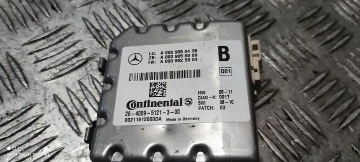 Mercedes-Benz S W221 (2005 - 2013) A0009050438 Камера в лобовом стекле — фото 1
