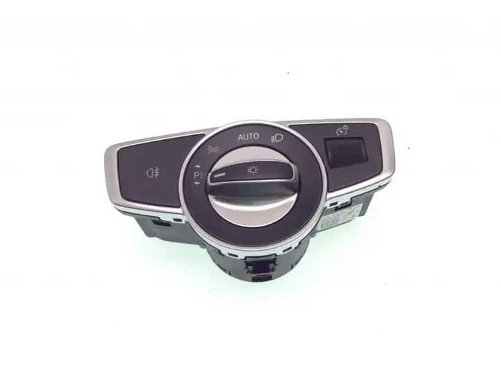 Mercedes-Benz C W205 (2014 - 2021) A2059051810 Включатель фонарей — фото 2
