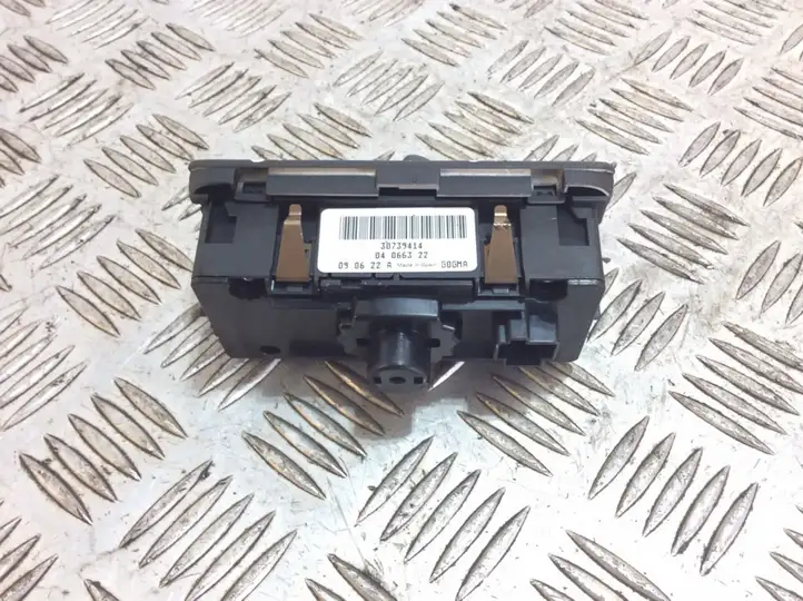 Volvo V70 (2007 - 2013) 30739414 Включатель фонарей — фото 2