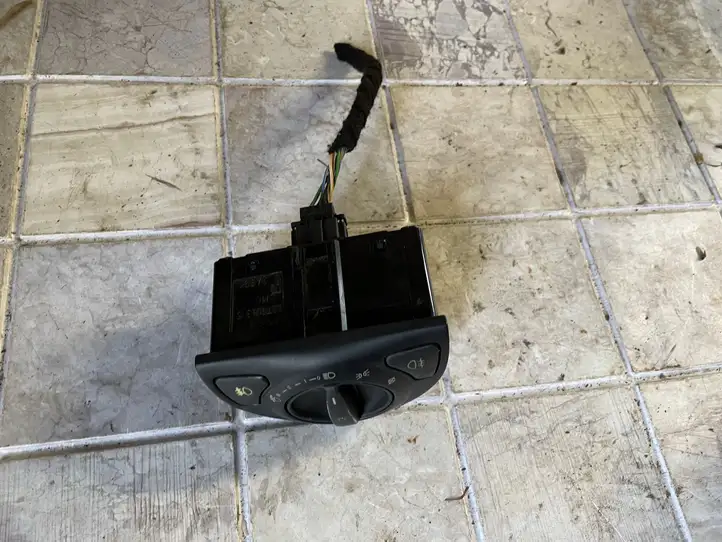 Saab 9-3 Ver1 (1998 - 2005)  12786135 Включатель фонарей