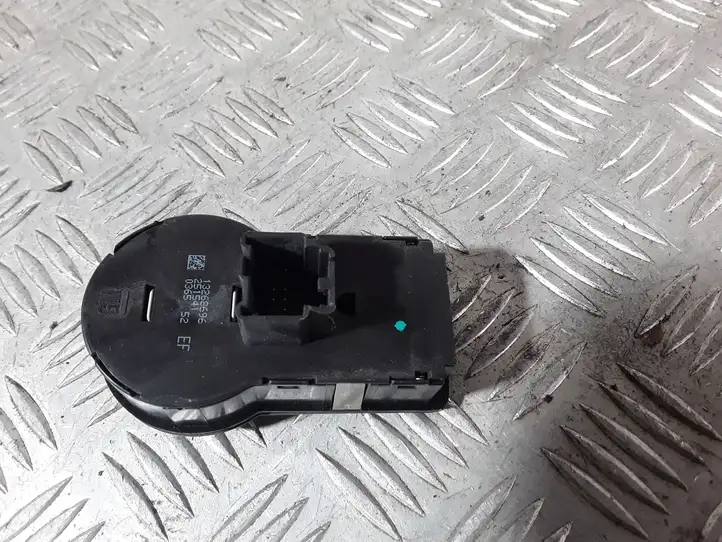 Opel Insignia A (2008 - 2017) 13268696 Включатель фонарей — фото 4