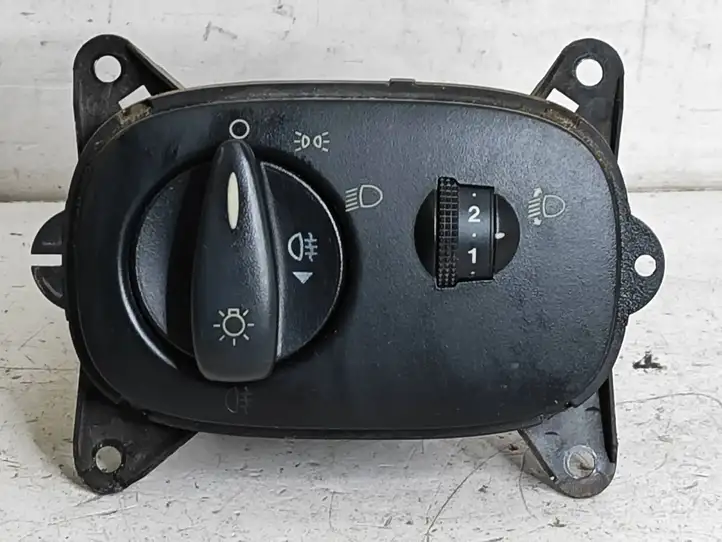 Ford Transit (2000 - 2006) YC1T13A024BB Включатель фонарей — фото 1