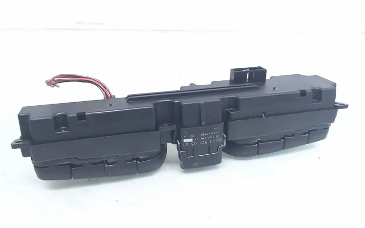 Mercedes-Benz C W203 (2000 - 2007) 2038210551 Другие включатели / ручки/ переключатели — фото 4