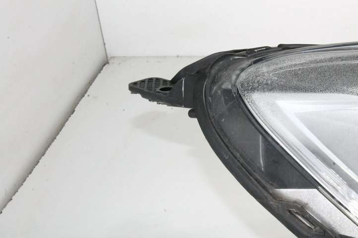 Citroen DS3 (2010 - 2016)  9673814480 Передняя фара