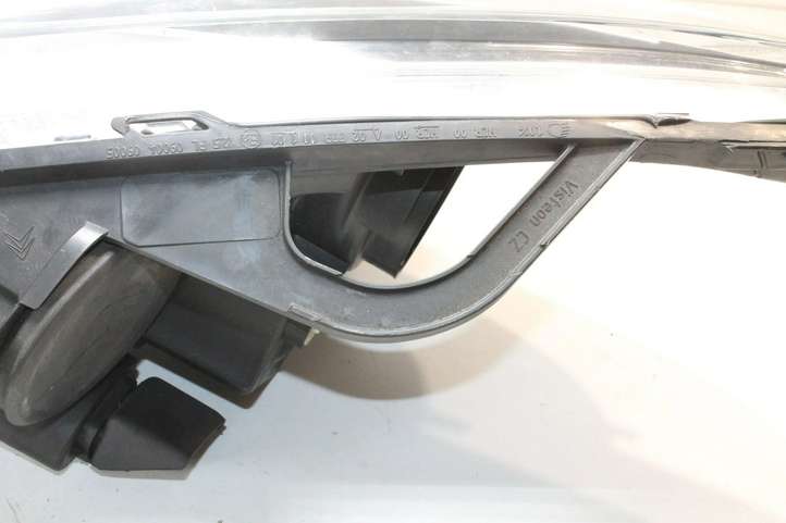 Citroen DS3 (2010 - 2016)  9673814480 Передняя фара