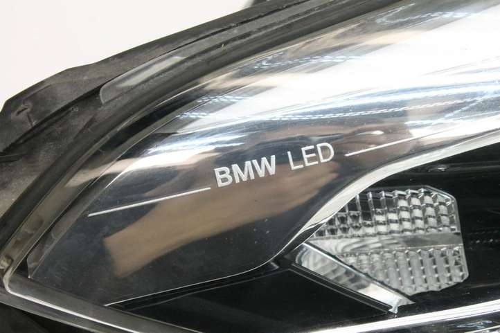 BMW 1 F20 F21 (2011 - 2019)  7214790 Передняя фара