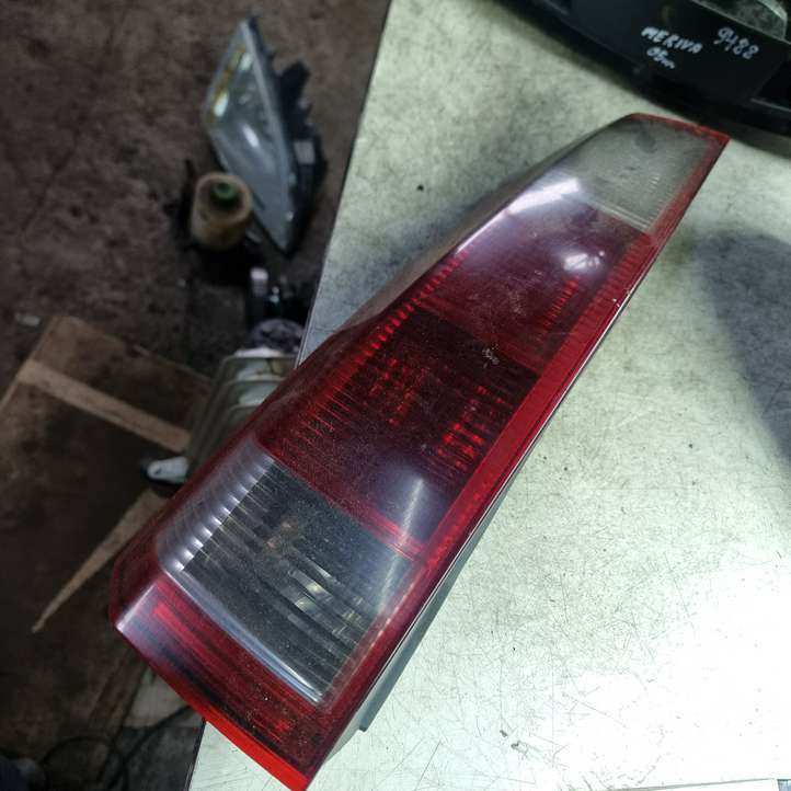 Opel Meriva (2002 - 2006)  93294345 Задний фонарь в кузове