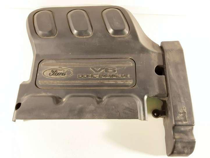 Ford Maverick (2000 - 2004)  YL8E8A590DD Крышка двигателя (отделка)
