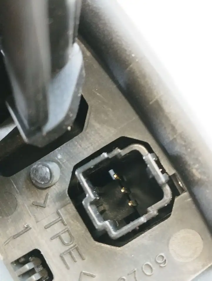 Ford Focus (2005 - 2008) 758709 Включатель регулировки звука — фото 3