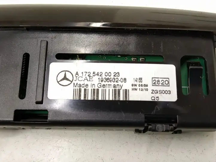 Mercedes-Benz C W204 (2007 - 2014) Экран парктроника PDC — фото 3