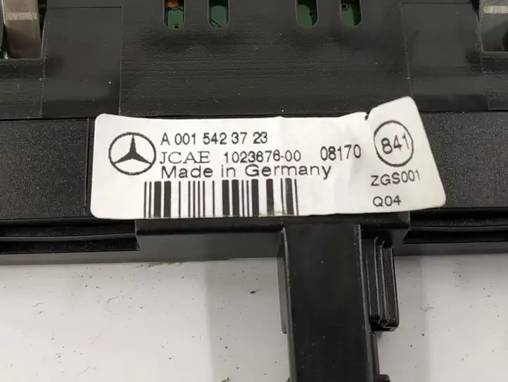 Mercedes-Benz ML W164 (2005 - 2011) Экран парктроника PDC — фото 3