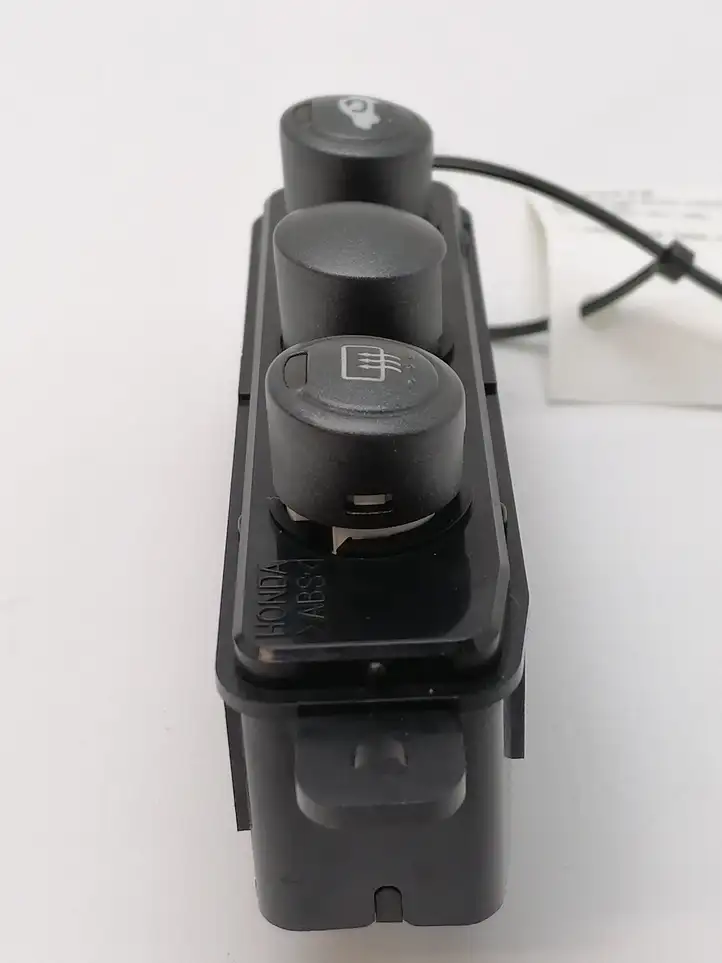 Honda Civic (2001 - 2005) NH376L Другие включатели / ручки/ переключатели — фото 3