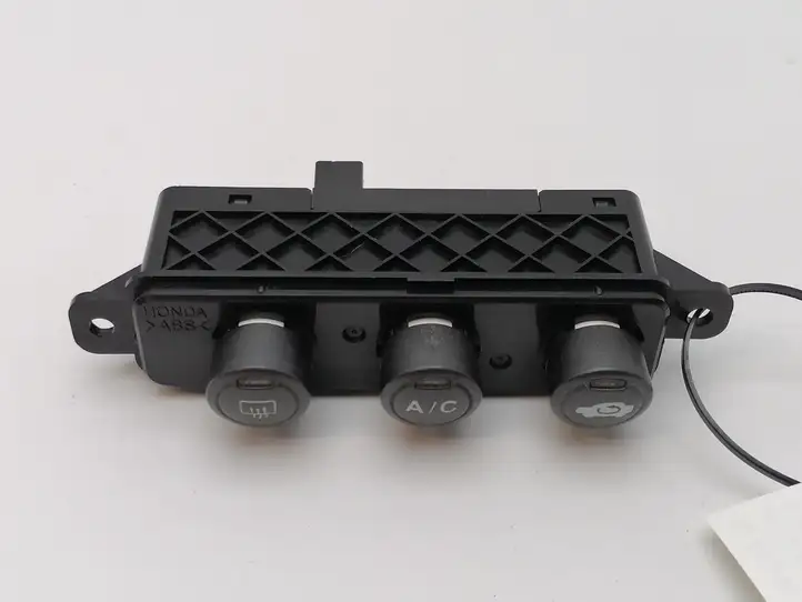 Honda Civic (2001 - 2005) NH376L Другие включатели / ручки/ переключатели — фото 10