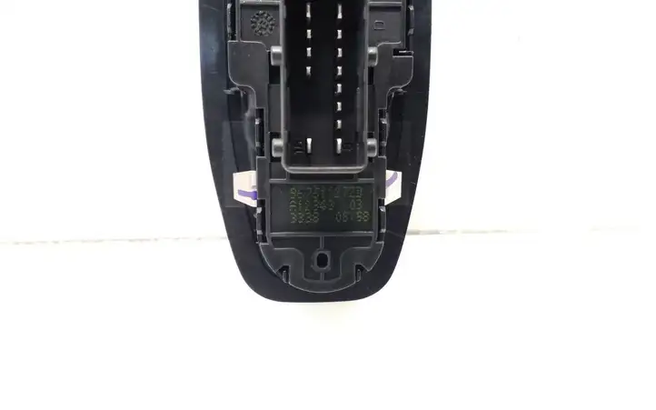Peugeot 208 (2012 - 2015) 96751127ZD Кнопка стеклоподъемников — фото 5