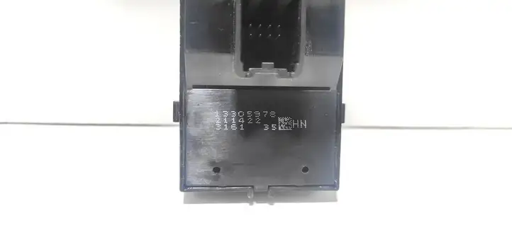 Opel Astra J (2009 - 2012) 13305978 Кнопка стеклоподъемников — фото 2