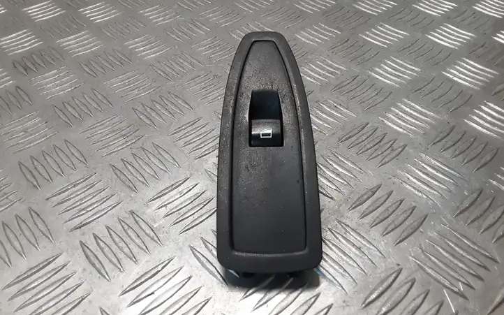 BMW 3 F30 F35 F31 (2012 - 2018) 9208107 Блок кнопок стеклоподъемников — фото 1