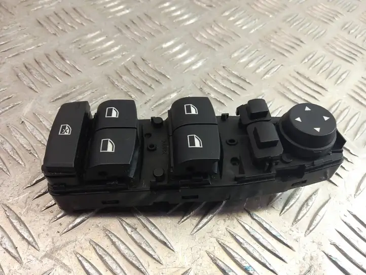 BMW X3 F25 (2010 - 2017) 9208111 Кнопка стеклоподъемников — фото 5