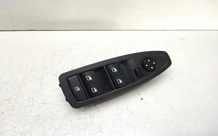 BMW 1 F20 F21 (2011 - 2019) 9208110 Блок кнопок стеклоподъемников — фото 1