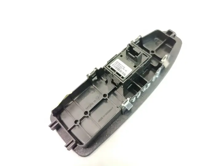 BMW 3 F30 F35 F31 (2012 - 2018) 9208107 Блок кнопок стеклоподъемников — фото 4