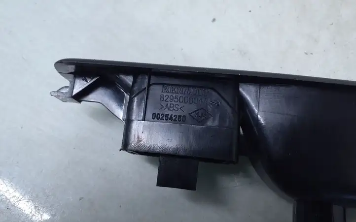 Renault Megane III (2009 - 2016) 254010003R Блок кнопок стеклоподъемников — фото 4
