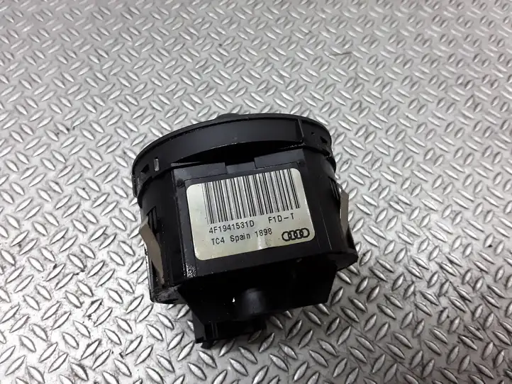 Audi A6 S6 C6 4F (2004 - 2008) 4F1941531D Включатель фонарей — фото 2