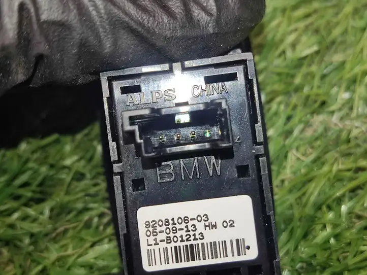 BMW 3 F30 F35 F31 (2012 - 2018) 9208106 Блок кнопок стеклоподъемников — фото 3