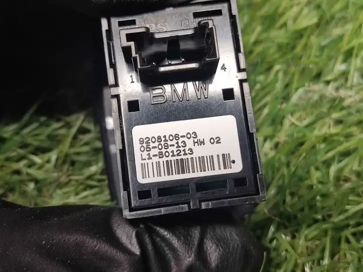 BMW 3 F30 F35 F31 (2012 - 2018) 9208106 Блок кнопок стеклоподъемников — фото 4