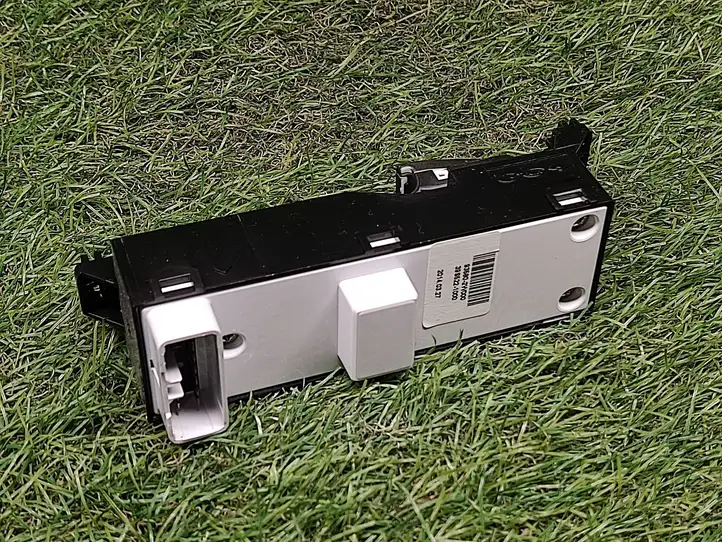 Hyundai Santa Fe (2012 - 2015) 935802W000 Блок кнопок стеклоподъемников — фото 3