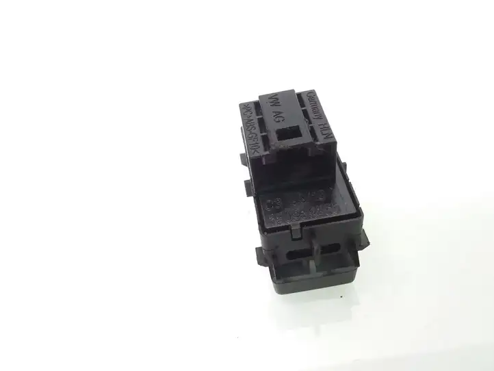 Skoda Octavia Mk3 (5E) (2013 - 2019) 5E0959855 Кнопка стеклоподъемников — фото 2