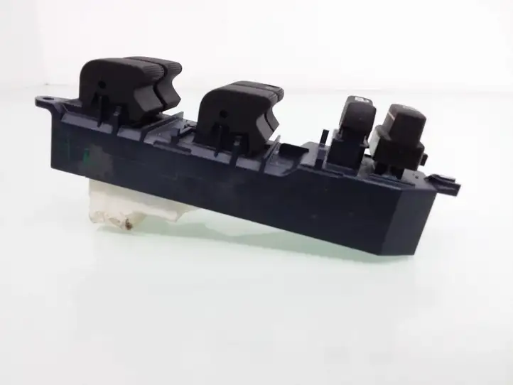 Toyota Corolla E140 E150 (2007 - 2013) 515296 Кнопка стеклоподъемников — фото 4