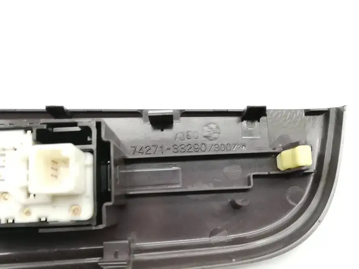 Toyota Camry (2011 - 2017) 7427133290 Блок кнопок стеклоподъемников — фото 4