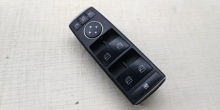 Mercedes-Benz E W212 (2009 - 2016) 2129056100 Блок кнопок стеклоподъемников — фото 4