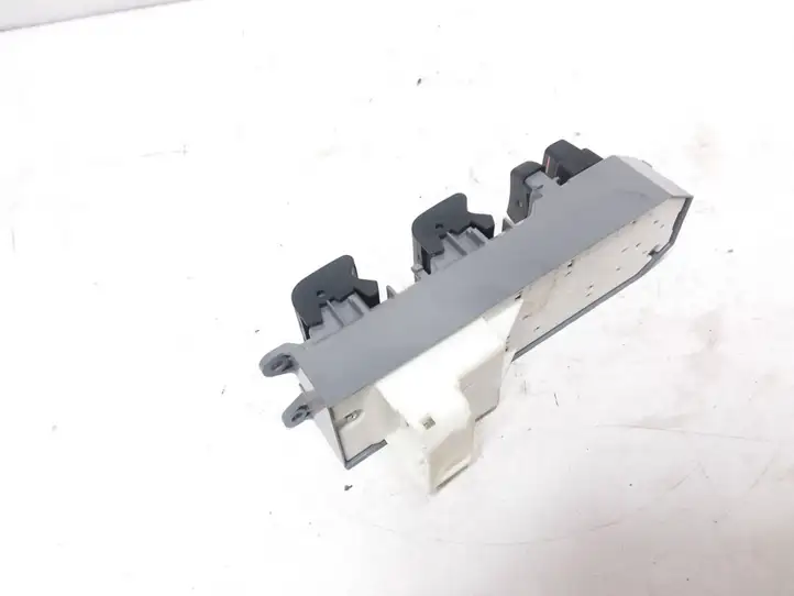 Toyota RAV 4 (XA40) (2012 - 2018) 0760Z39 Блок кнопок стеклоподъемников — фото 5