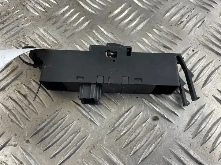 BMW 3 E46 (1998 - 2005) 61318381511 Кнопка стеклоподъемников — фото 4