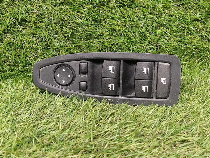 BMW 3 F30 F35 F31 (2012 - 2018) 9208111 Блок кнопок стеклоподъемников — фото 1