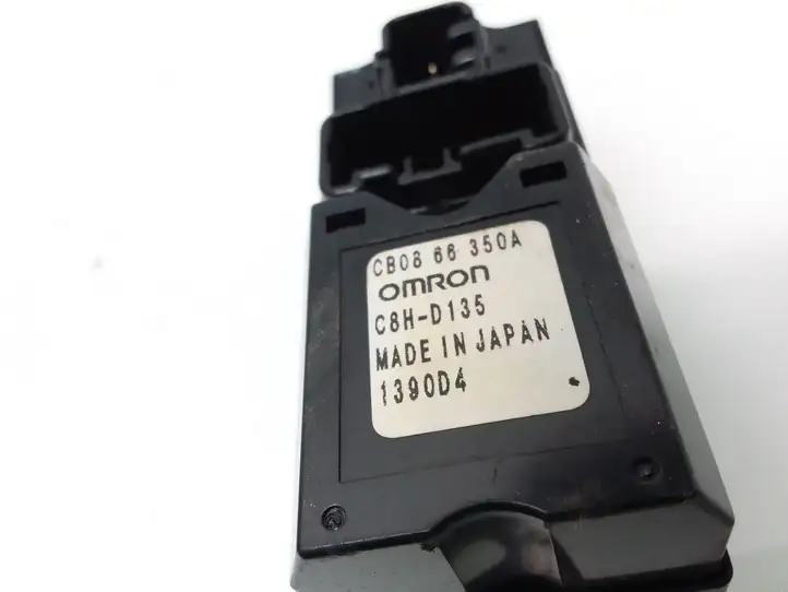 Mazda Premacy (1999 - 2005) CB0666350A Кнопка стеклоподъемников — фото 3