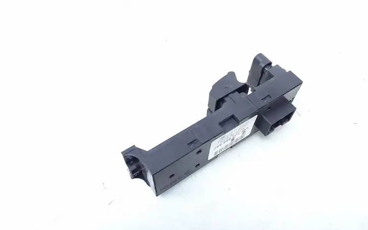 Seat Toledo II (1M) (1998 - 2006) 1J3959857 Блок кнопок стеклоподъемников — фото 4