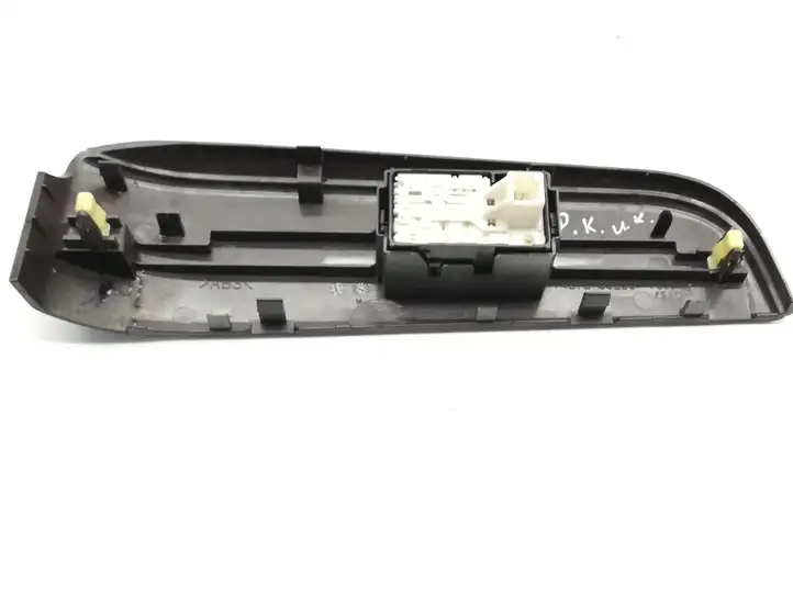 Toyota Camry (2011 - 2017) 7427233290 Блок кнопок стеклоподъемников — фото 3