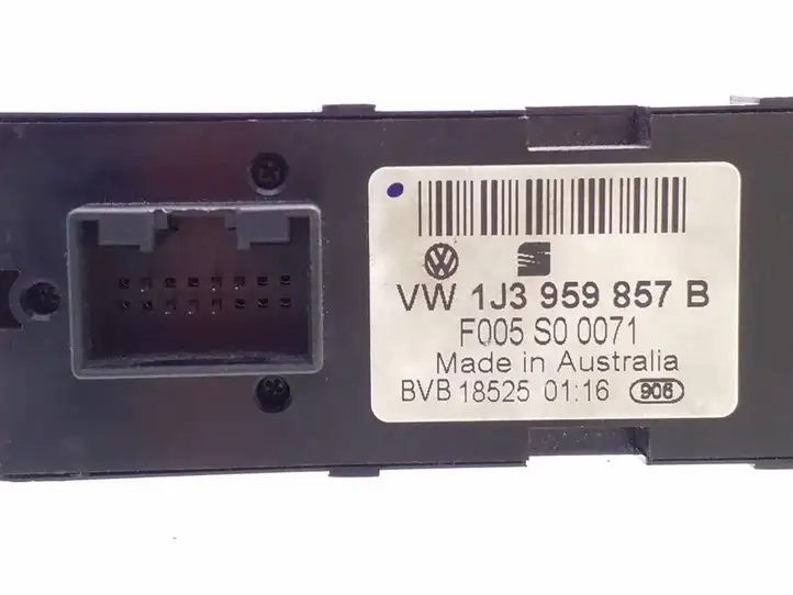 Volkswagen Golf IV (1998 - 2005) 1J3959857B Блок кнопок стеклоподъемников — фото 2